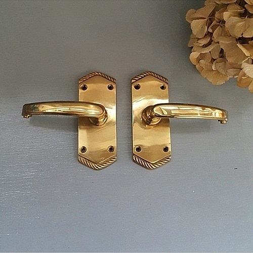 Vintage Brass Lever Handle-UK110 Pair