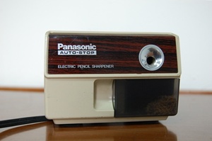 ELECTRIC PENCIL SHARPENER (Panasonic) 