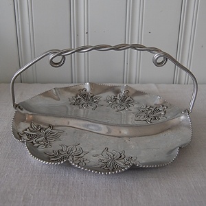 vintage  aluminum  handle basket