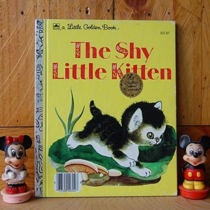 VINTAGE THE SHY LITTLE KITTEN BOOK