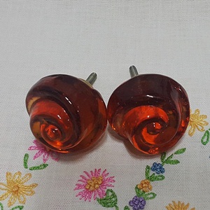 Glass knob-rose amber