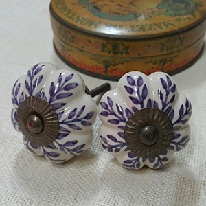 Hand Painted Ceramic Knob-purple leaf